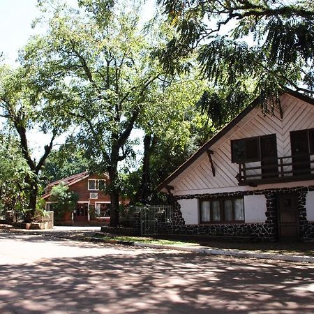 Hosteria La Cabana Пуэрто-Игуасу Экстерьер фото